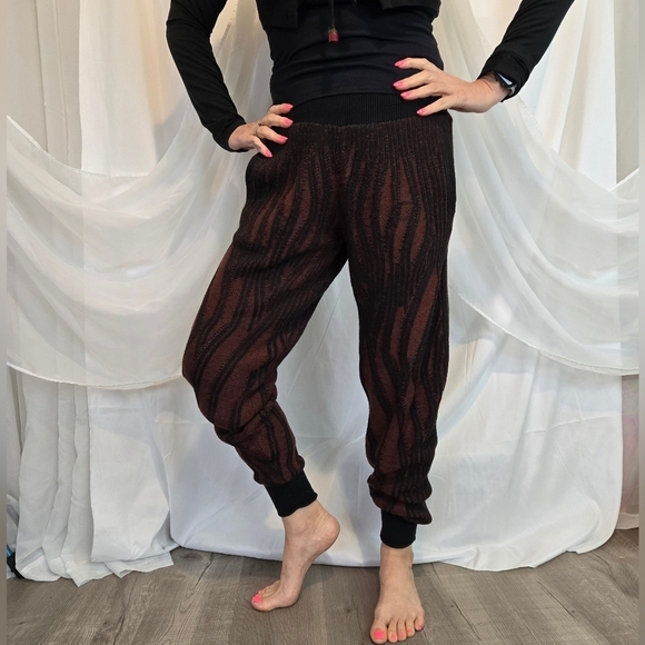 Nike Yoga ADV Knit Jogger Therma Pants High Rise Wool Blend Pockets size Small - Picture 1 of 16